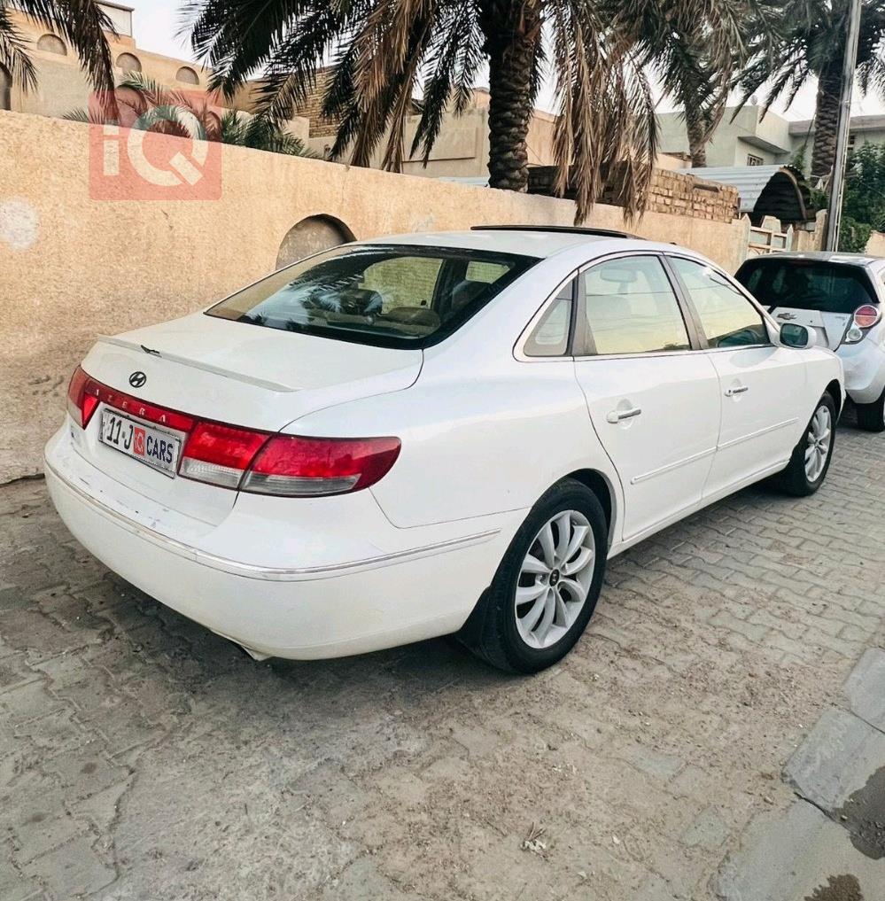 هيونداي أزيرا